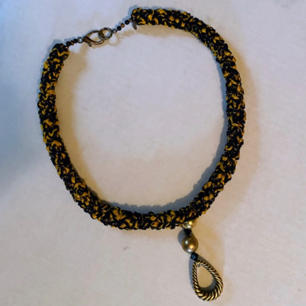 knit rope necklace